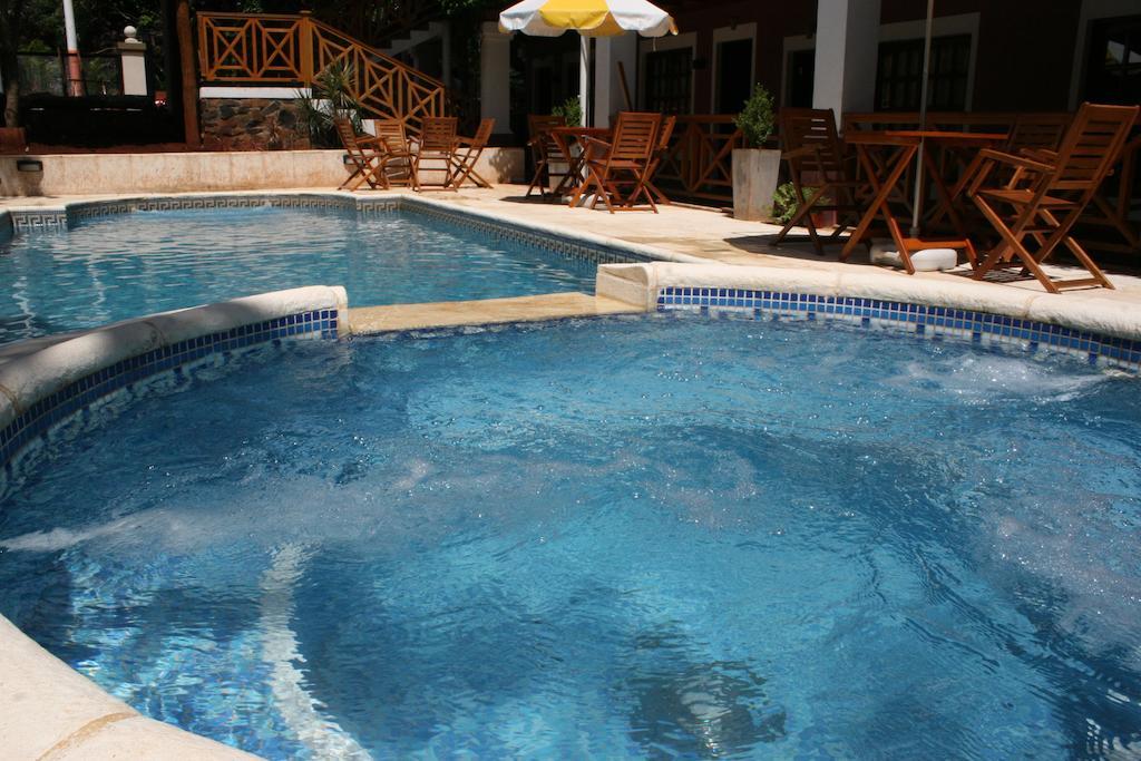 Akwati Suites Iguazu Пуэрто-Игуасу Экстерьер фото