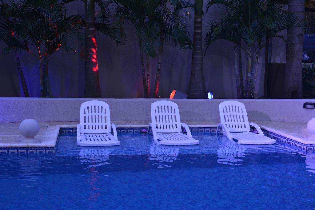 Akwati Suites Iguazu Пуэрто-Игуасу Экстерьер фото