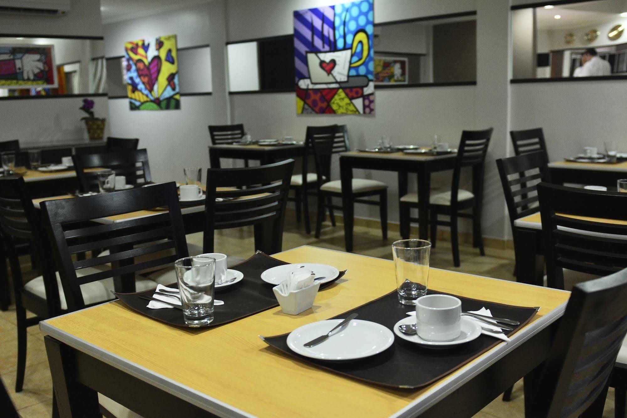 Akwati Suites Iguazu Пуэрто-Игуасу Экстерьер фото
